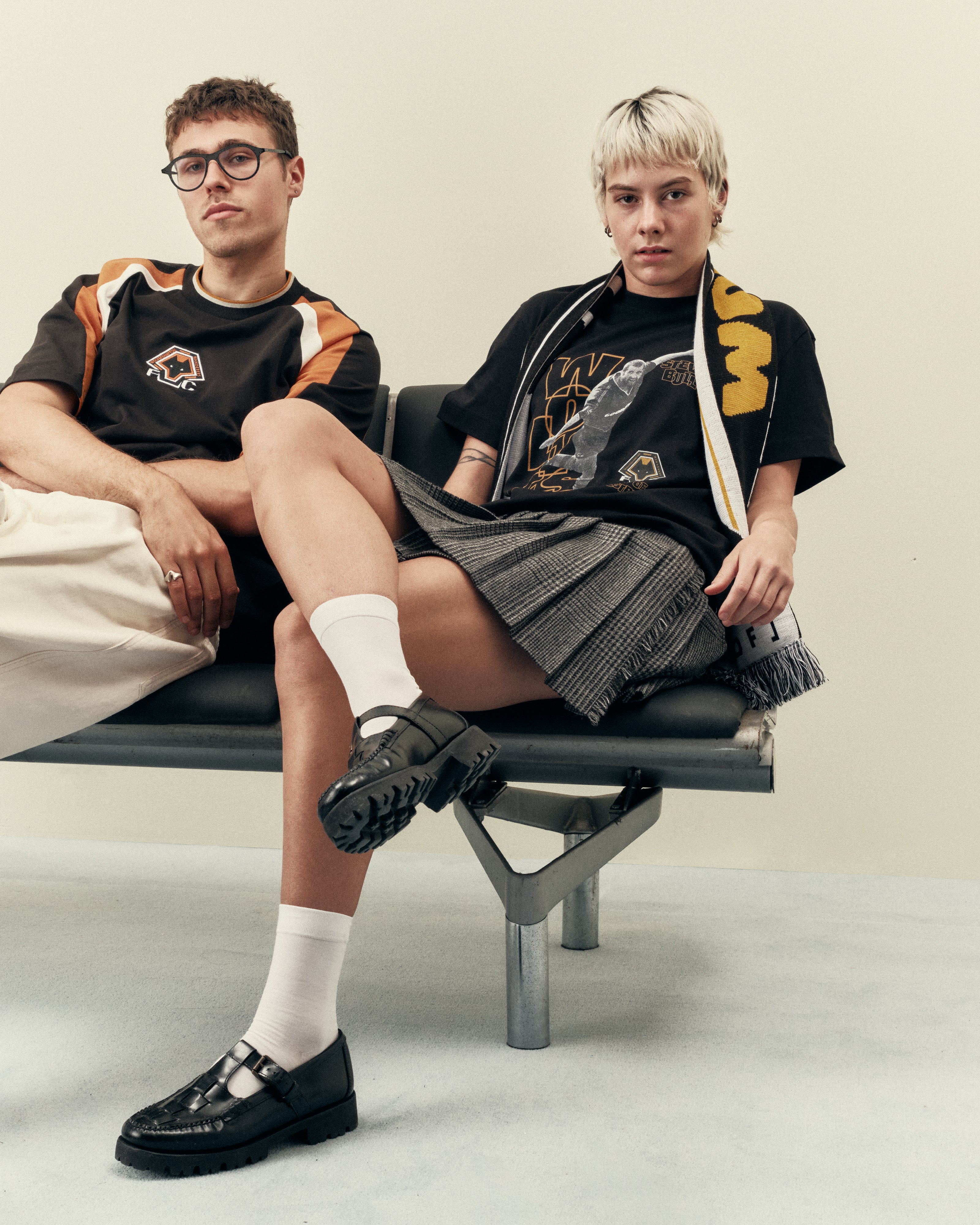 ART OF Football x Wolves Bully Tee | AOF x WWFC Black Graphic T-shirt